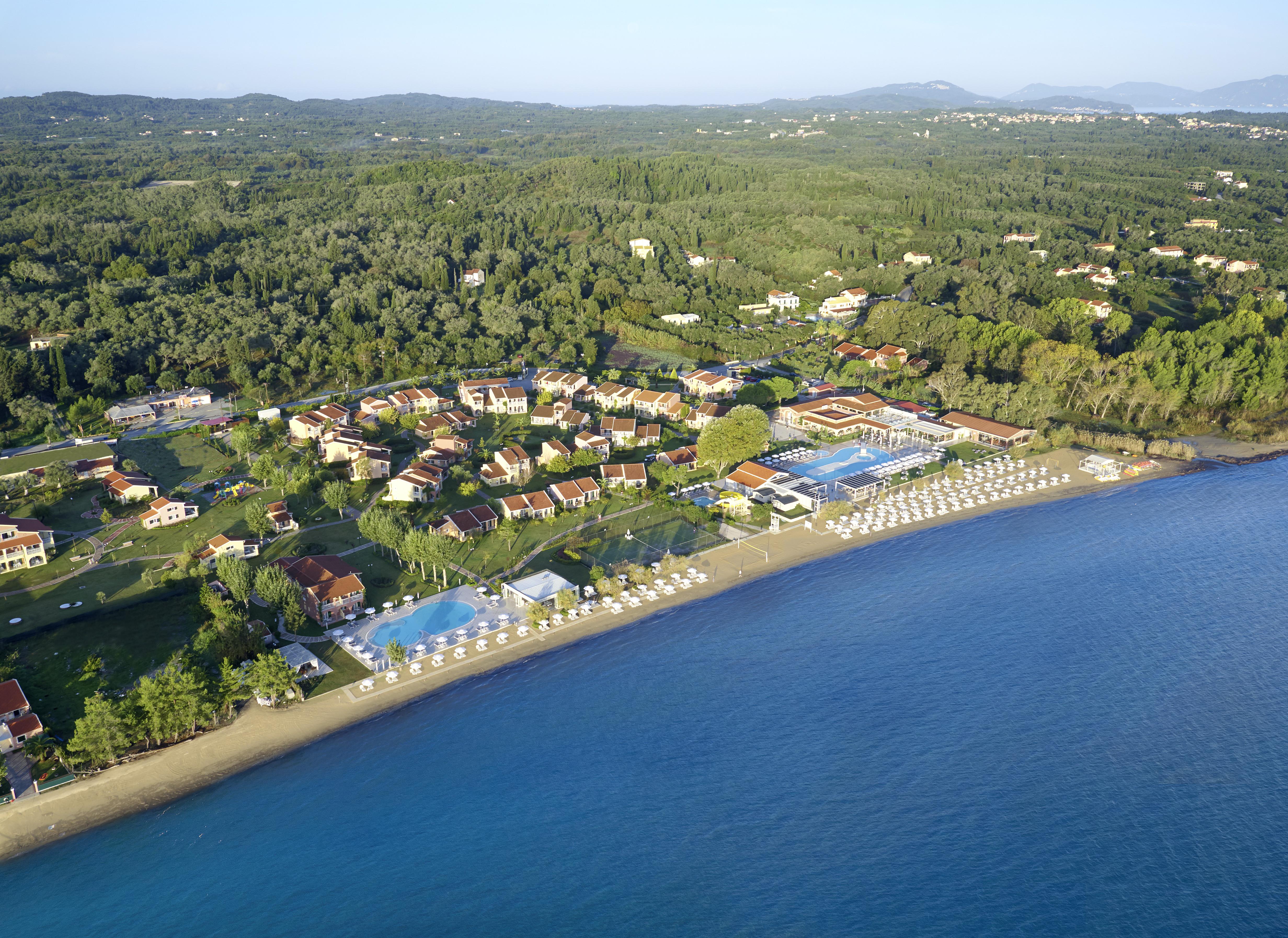 Hotel de apartamente Capo Di Corfu 5*